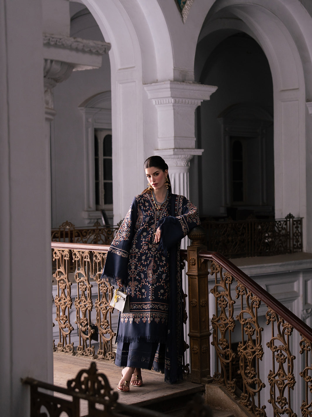 1022 B | 3 PC Unstitched
