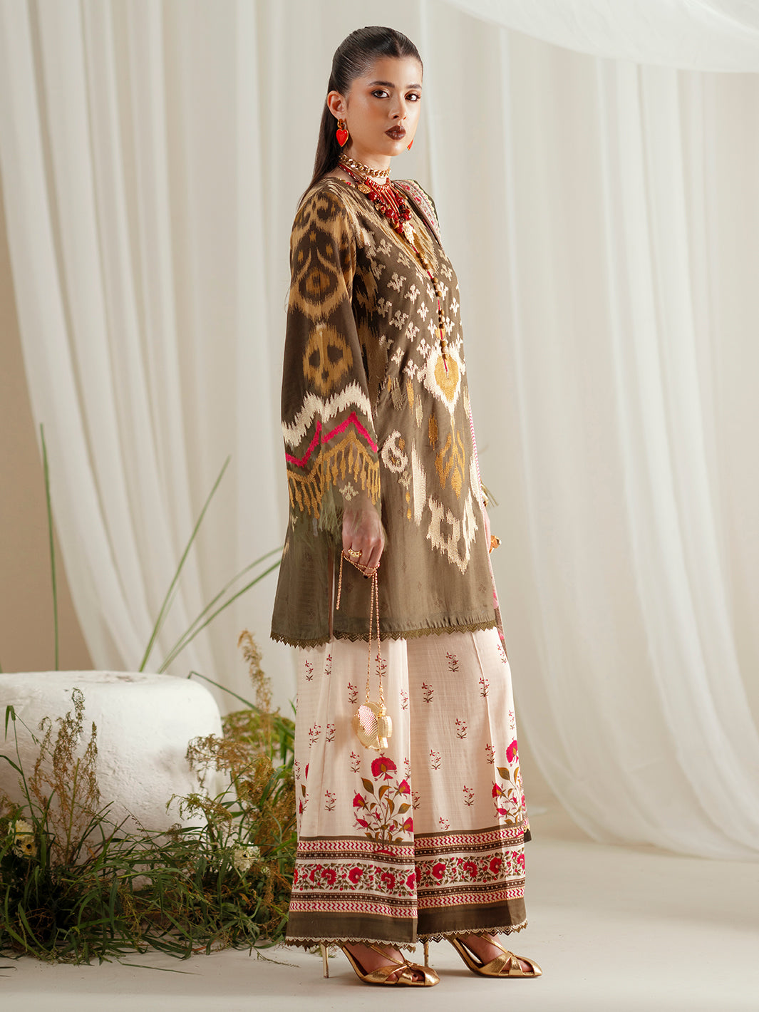 1102-B | Unstitched