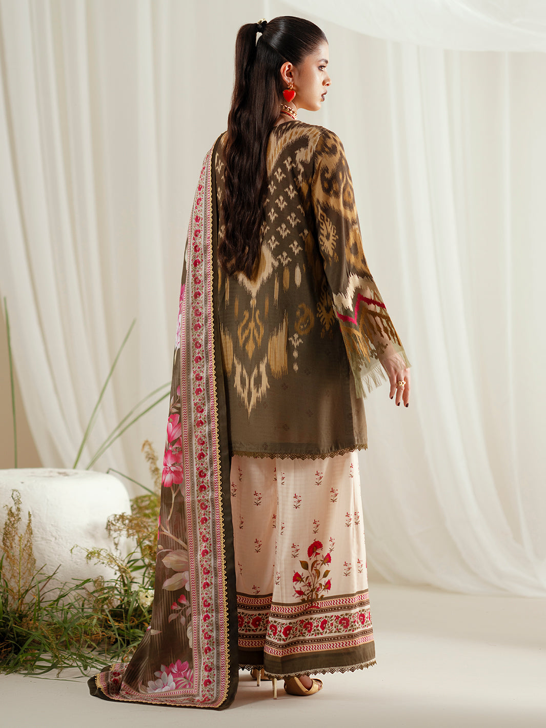 1102-B | Unstitched