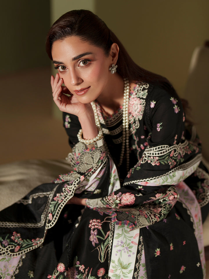 D-112-B | 3 PC Luxury Lawn