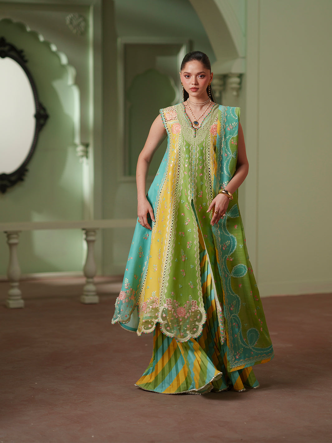 D-114-A | 3 PC Luxury Lawn