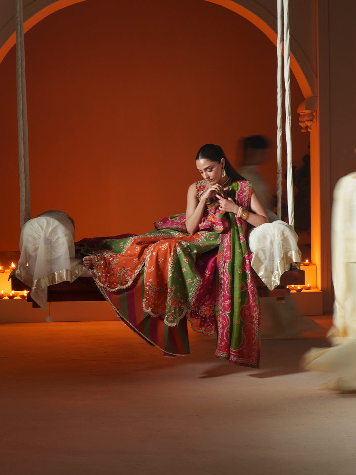 D-114-B | 3 PC Luxury Lawn