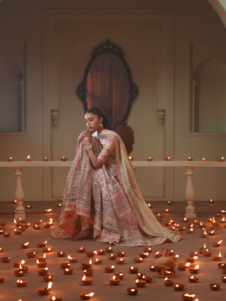 D-115-A | 3 PC Luxury Lawn