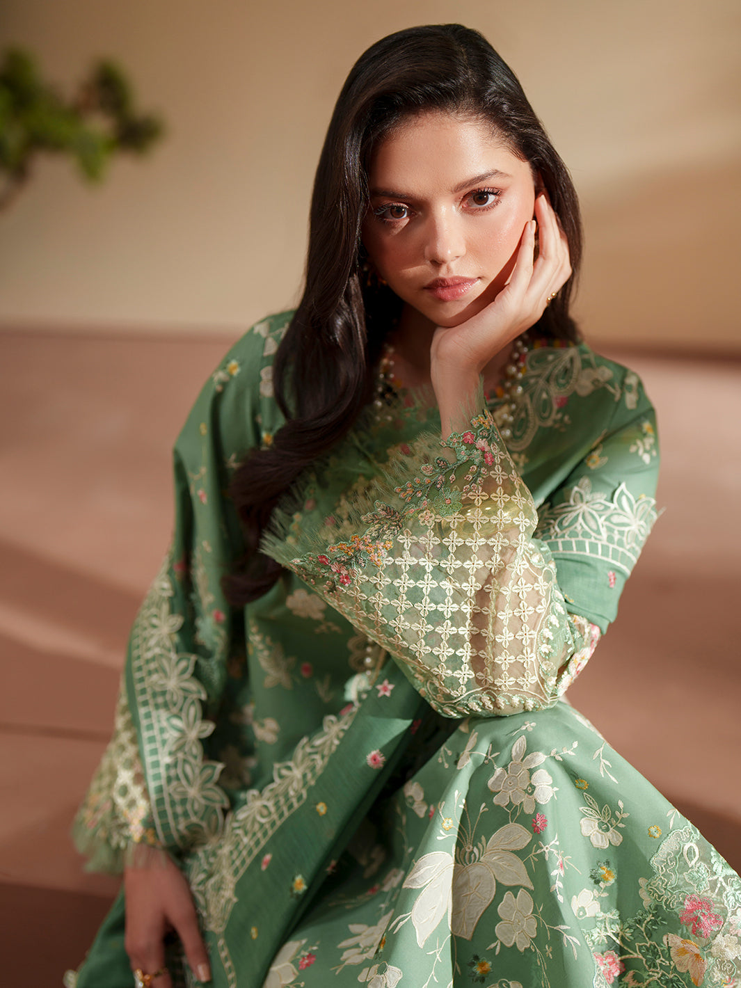 D-117-A | 3 PC Luxury Lawn