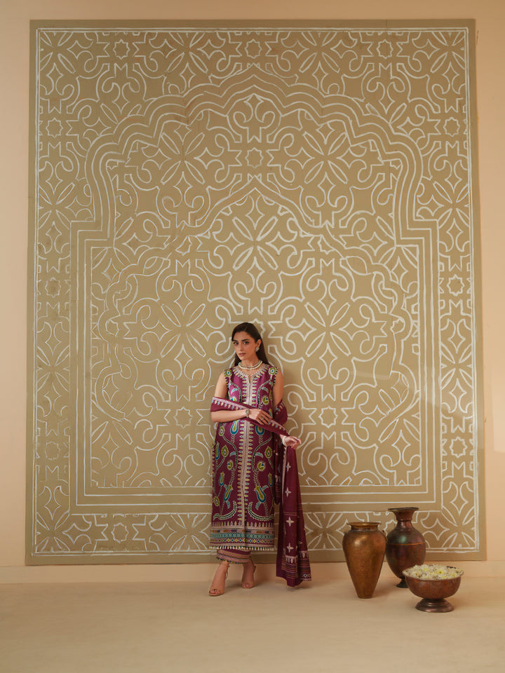 D-118-A | 3 PC Luxury Lawn