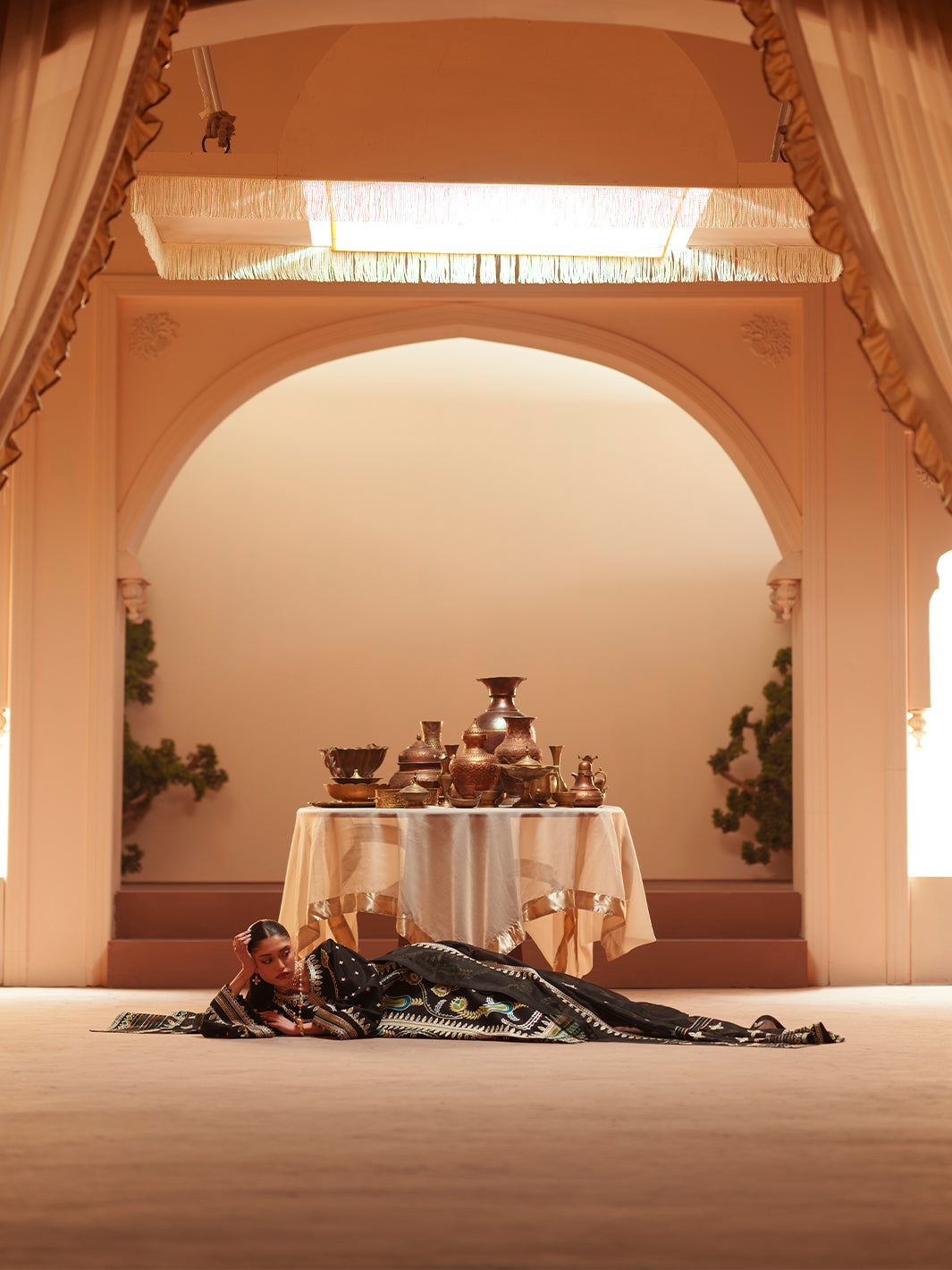 D-118-B | 3 PC Luxury Lawn