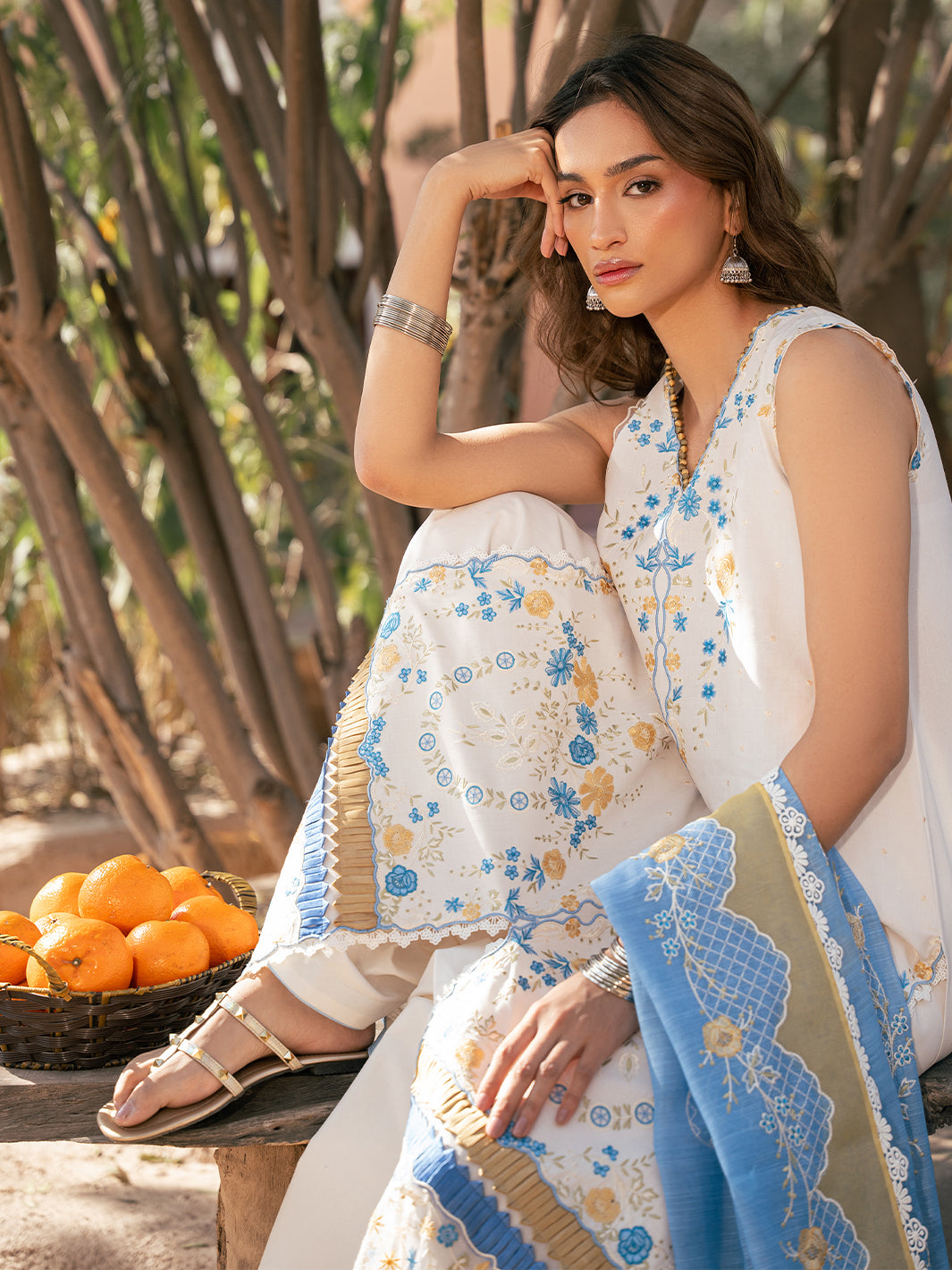 2078 - B | 3 PC Lawn