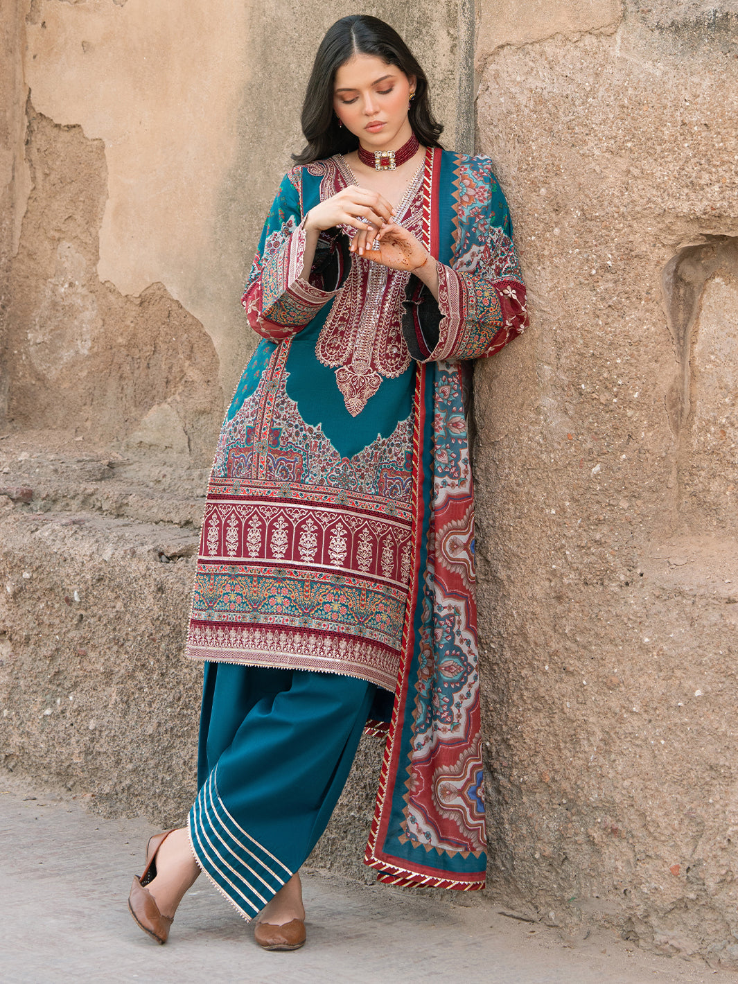 2083 - B | 3 PC Lawn
