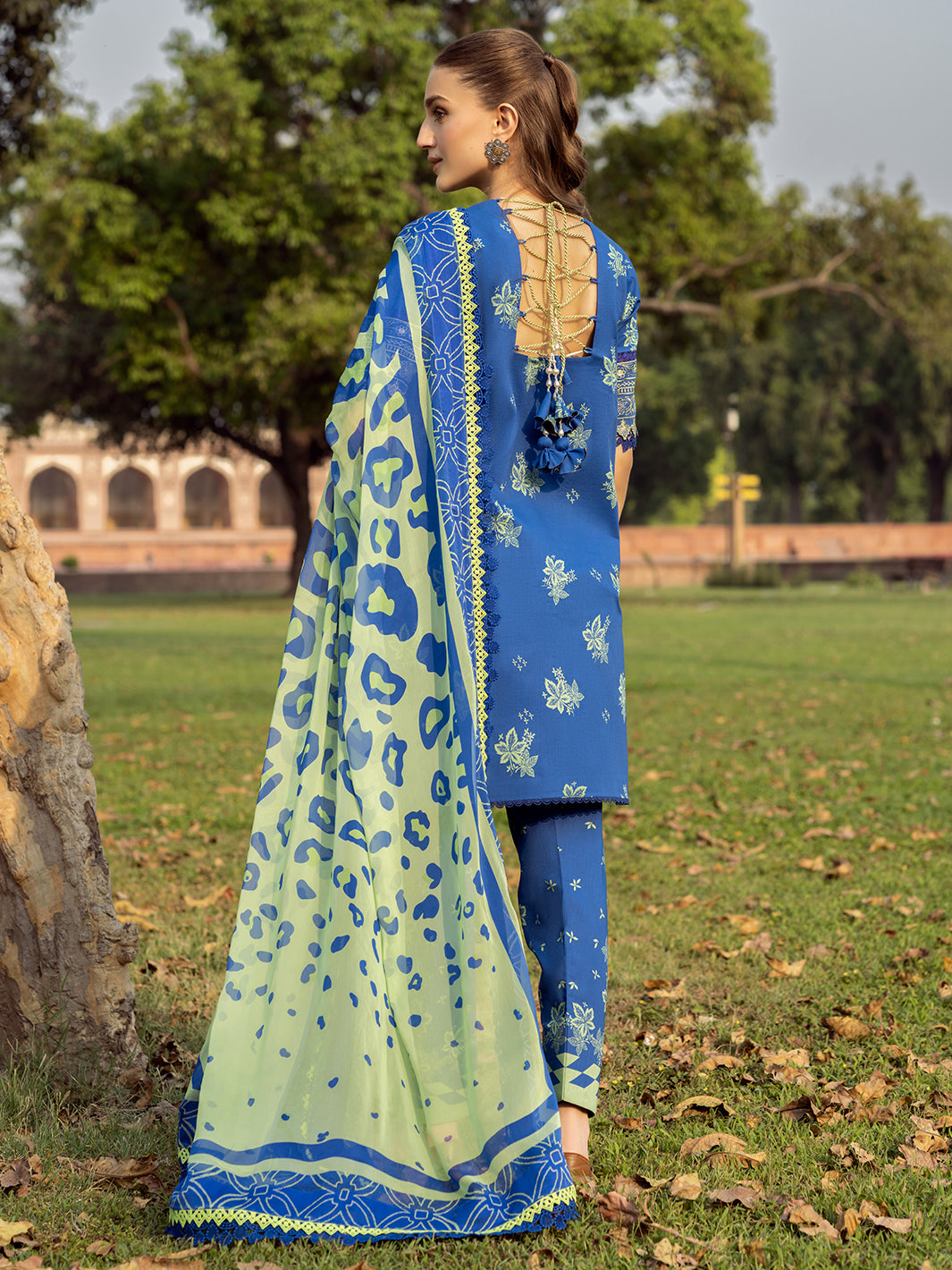 2088 - B | 3 PC Lawn