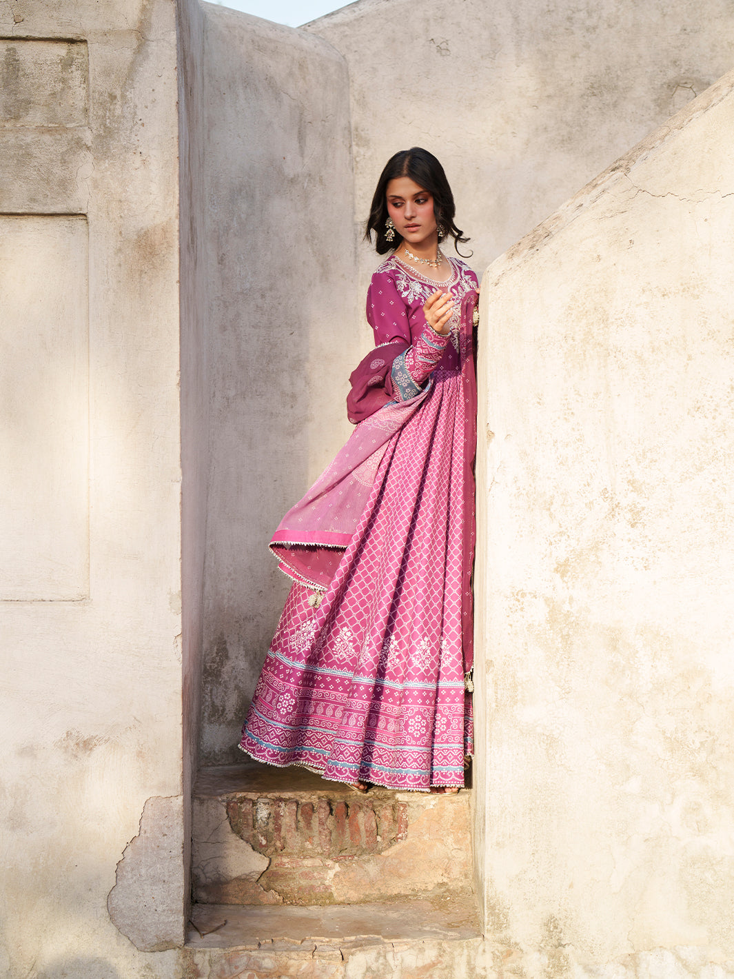 504-A | 3 PC Luxury Lawn