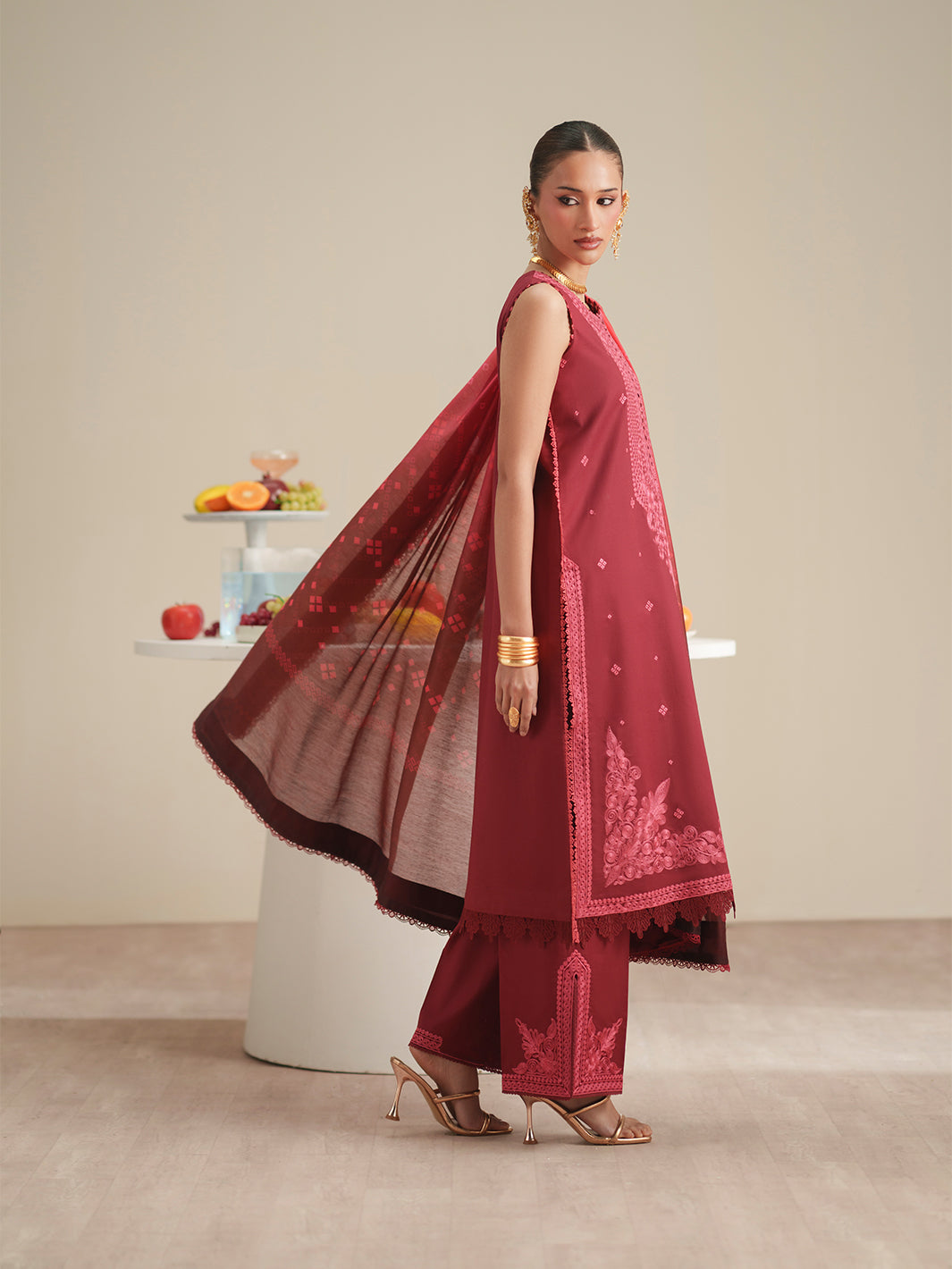 763 | 3 PC Lawn