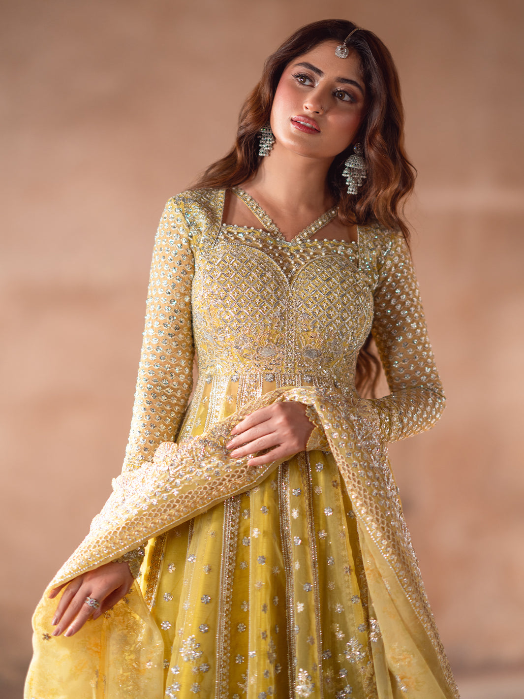 D-606 | Unstitched