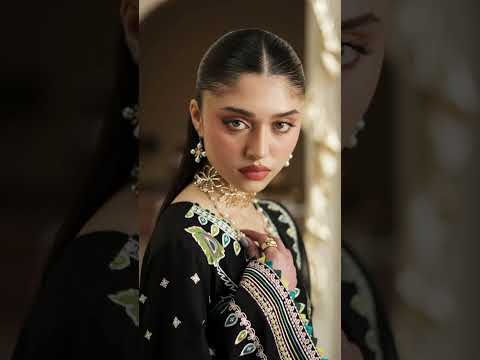 D-118-B | 3 PC Luxury Lawn