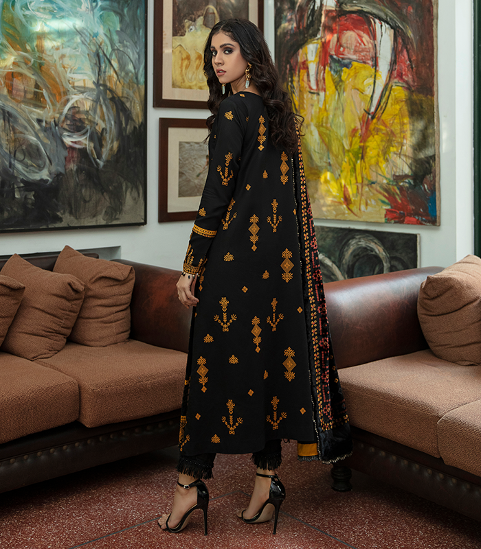 Esha Eshal 001A