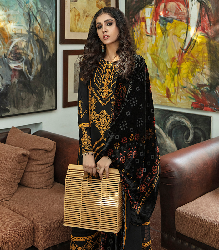 Esha Eshal 001A