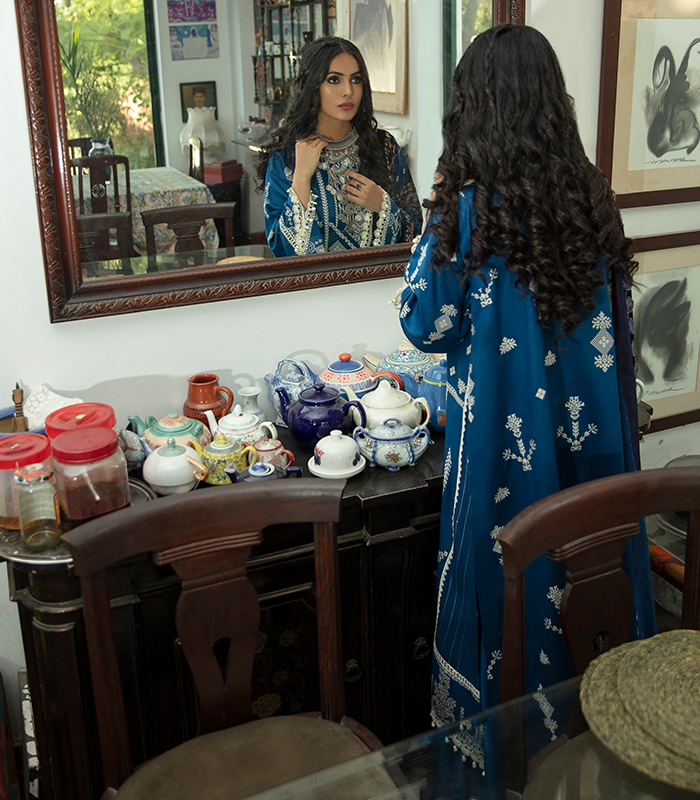Esha Eshal 001B